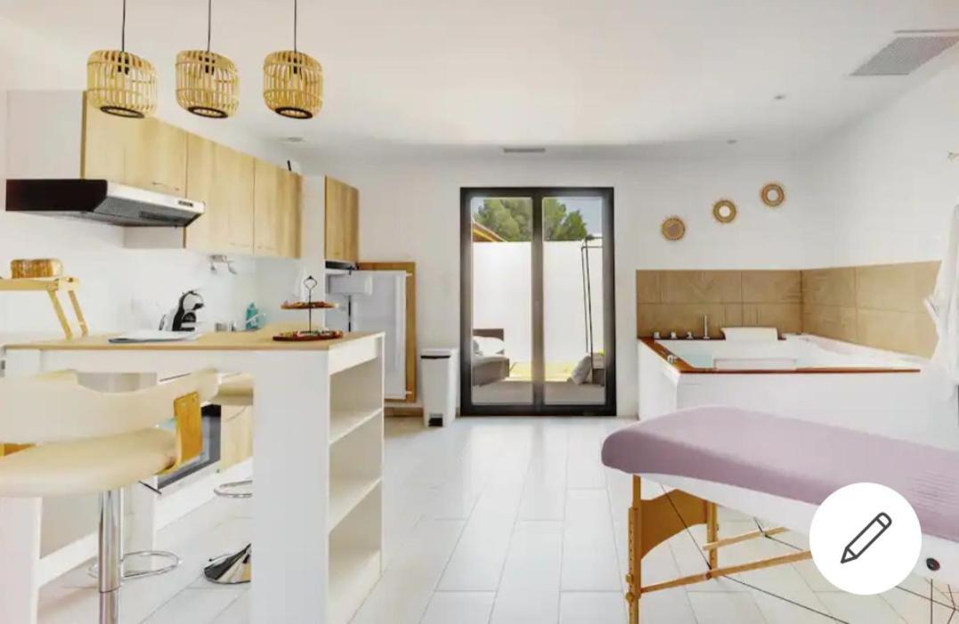 Bed & Breakfast L'olympe Des Sens *